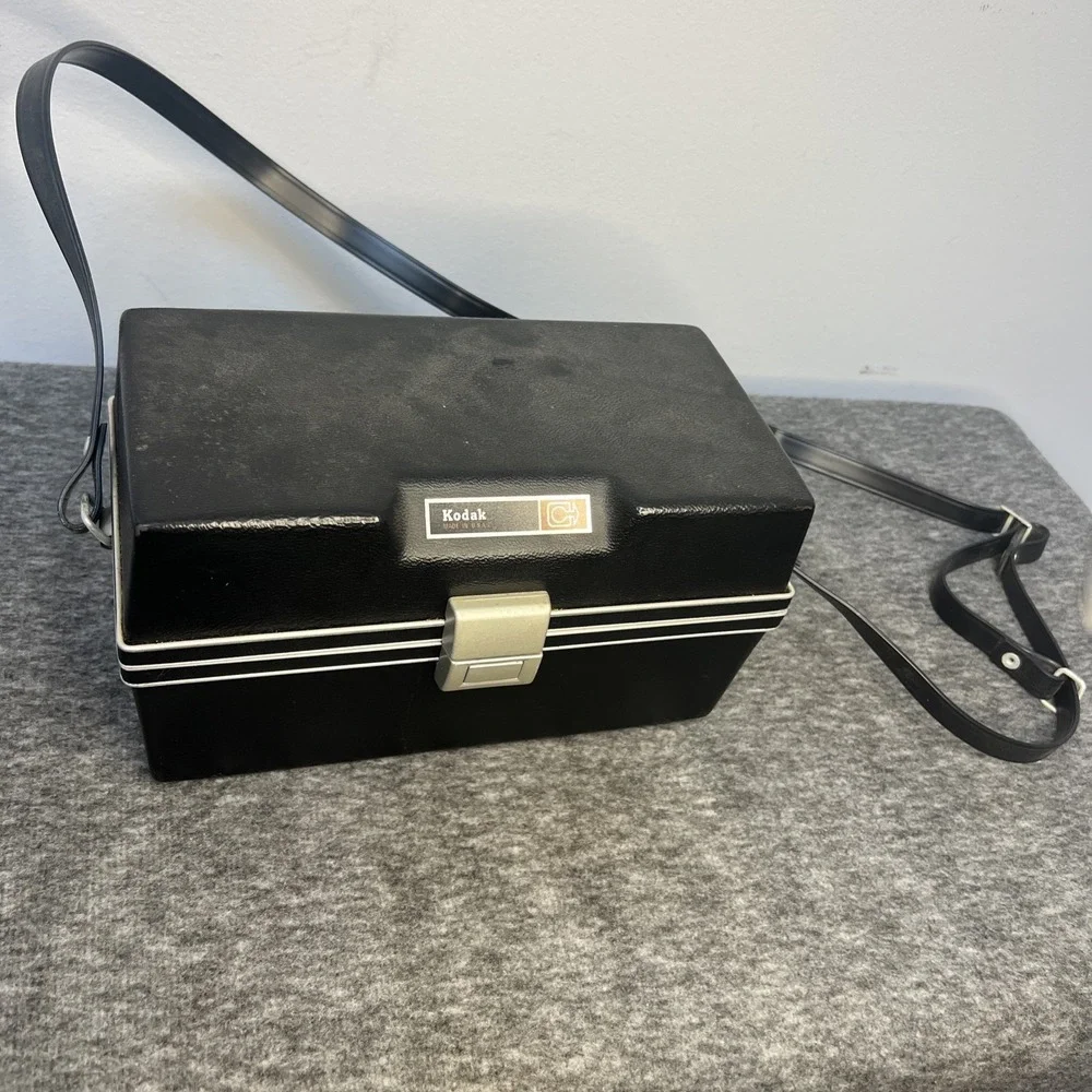 Vintage Kodak Instamatic M9 Case only! Made in‎ USA